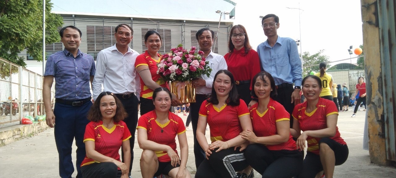 Không bỏ cuộc nhờ Công đoàn Không bỏ cuộc nhờ Công đoàn