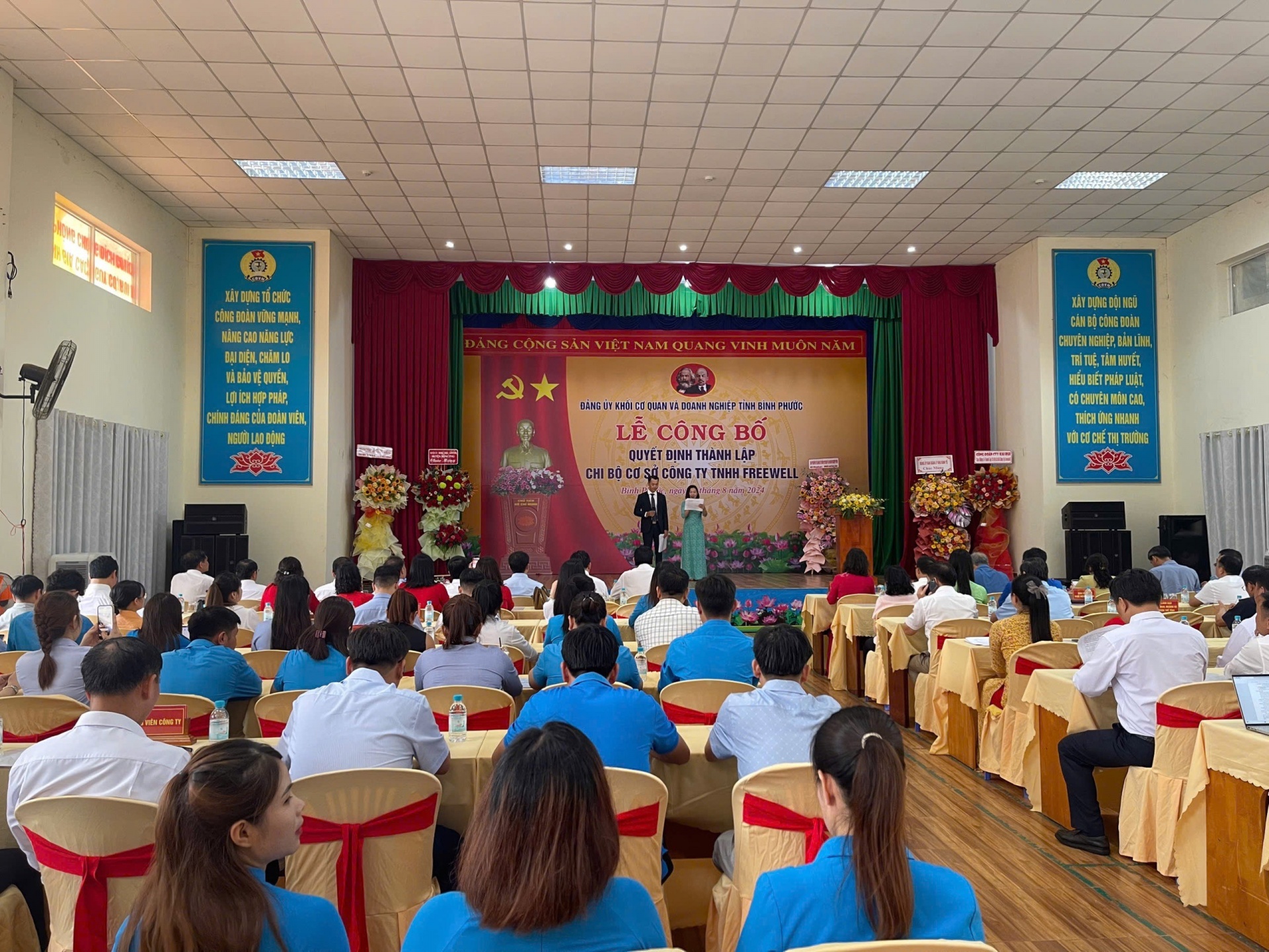 Bình Phước: Chi bộ Đảng đầu tiên gồm 9 đảng viên thành lập trong khu công nghiệp