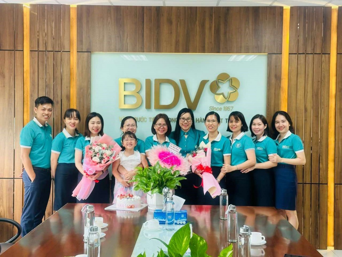 Được Công đoàn tiếp sức, mẹ con thai phụ ngành ngân hàng vượt qua cơn đột quỵ Được Công đoàn tiếp sức, mẹ con thai phụ ngành ngân hàng vượt qua cơn đột quỵ