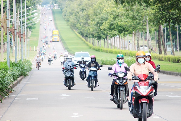 Công đoàn kêu gọi người lao động đảm bảo an toàn giao thông dịp 2/9 Công đoàn kêu gọi người lao động đảm bảo an toàn giao thông dịp 2/9