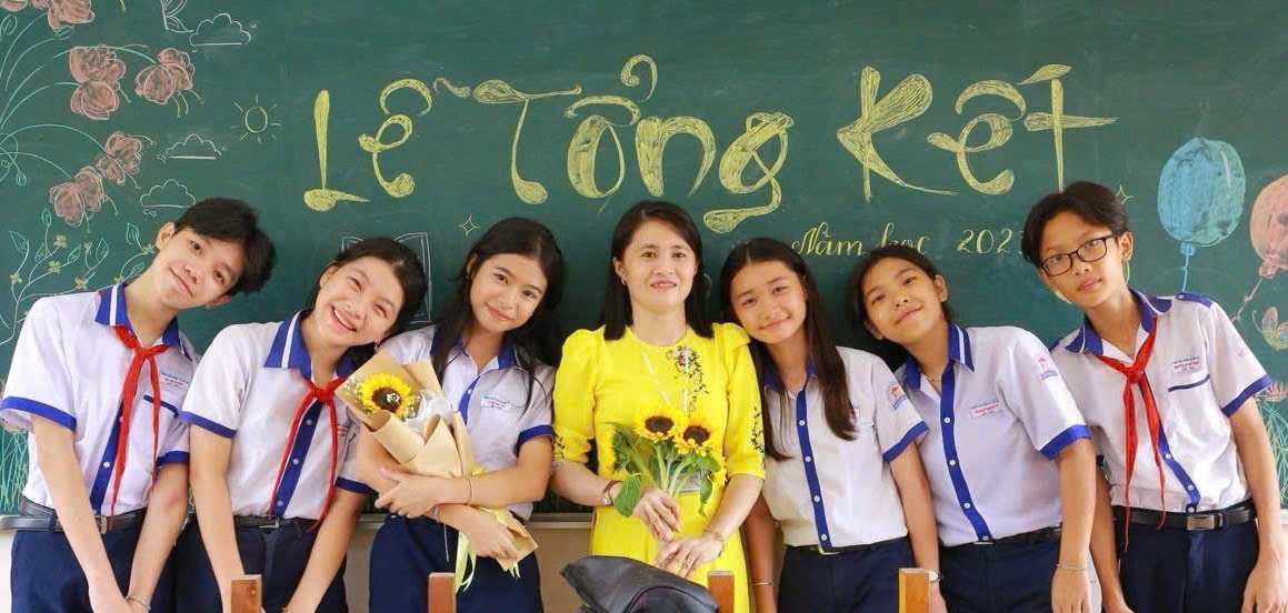 Công đoàn Trường THCS Dương Thị Cẩm Vân thắp sáng niềm đam mê nghề giáo trong tôi Công đoàn Trường THCS Dương Thị Cẩm Vân thắp sáng niềm đam mê nghề giáo trong tôi