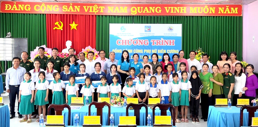 Công đoàn ngành Giáo dục An Giang tích cực chăm lo đời sống đoàn viên
