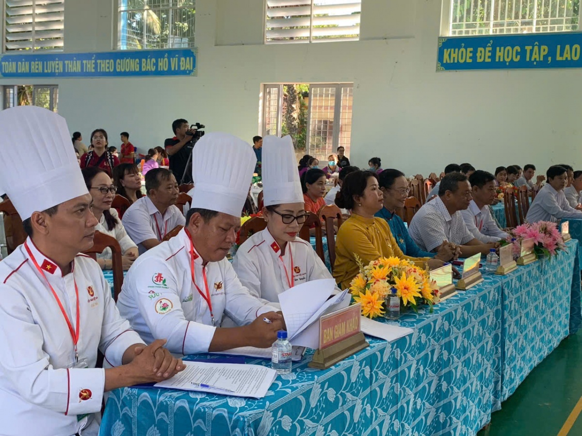 100 năm dừa sáp Trà Vinh 100 năm dừa sáp Trà Vinh