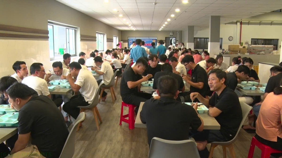 Ấm áp những Ấm áp những