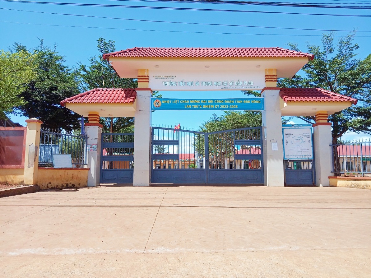 Kỳ 1: Thầy giáo người Mạ giàu tình cảm và lương thiện