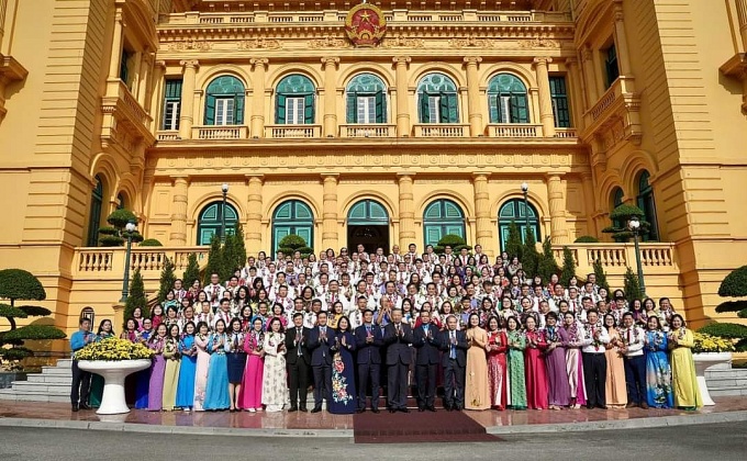 "Tham mưu giỏi, phục vụ tốt" góp phần xây dựng nhà nước pháp quyền xã hội chủ nghĩa "Tham mưu giỏi, phục vụ tốt" góp phần xây dựng nhà nước pháp quyền xã hội chủ nghĩa