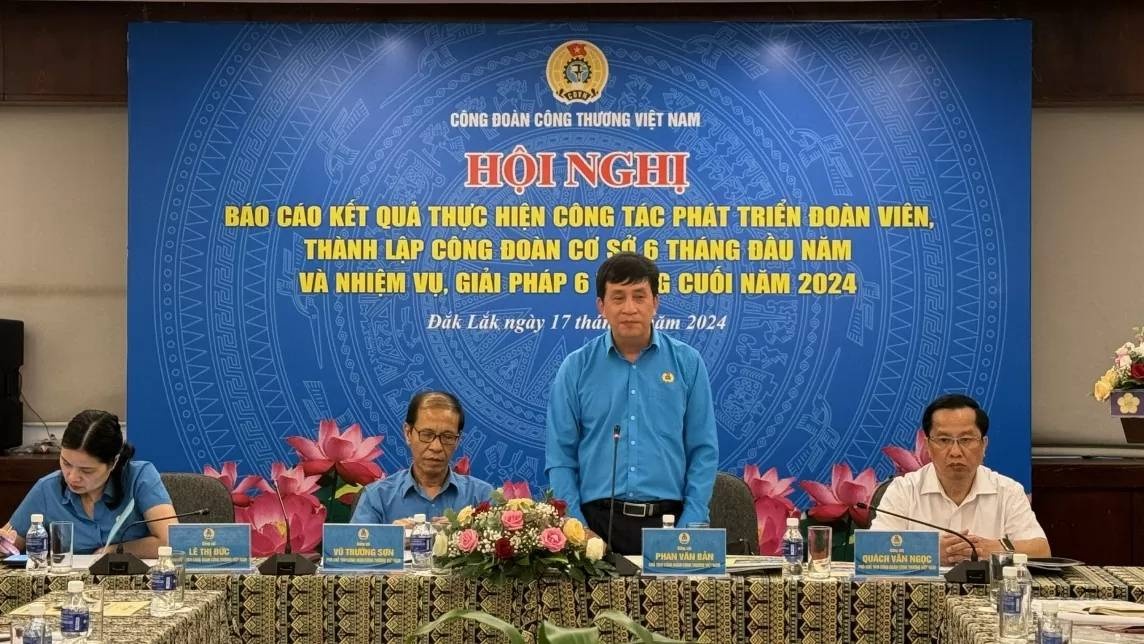 Công đoàn Công Thương Việt Nam phấn đấu tăng 3.500 đoàn viên trong năm 2024 Công đoàn Công Thương Việt Nam phấn đấu tăng 3.500 đoàn viên trong năm 2024