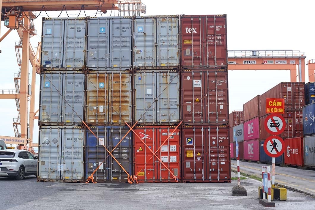 Trước giờ bão Yagi đổ bộ: Tàu và sỹ quan, thuyền viên đã neo trú nơi an toàn