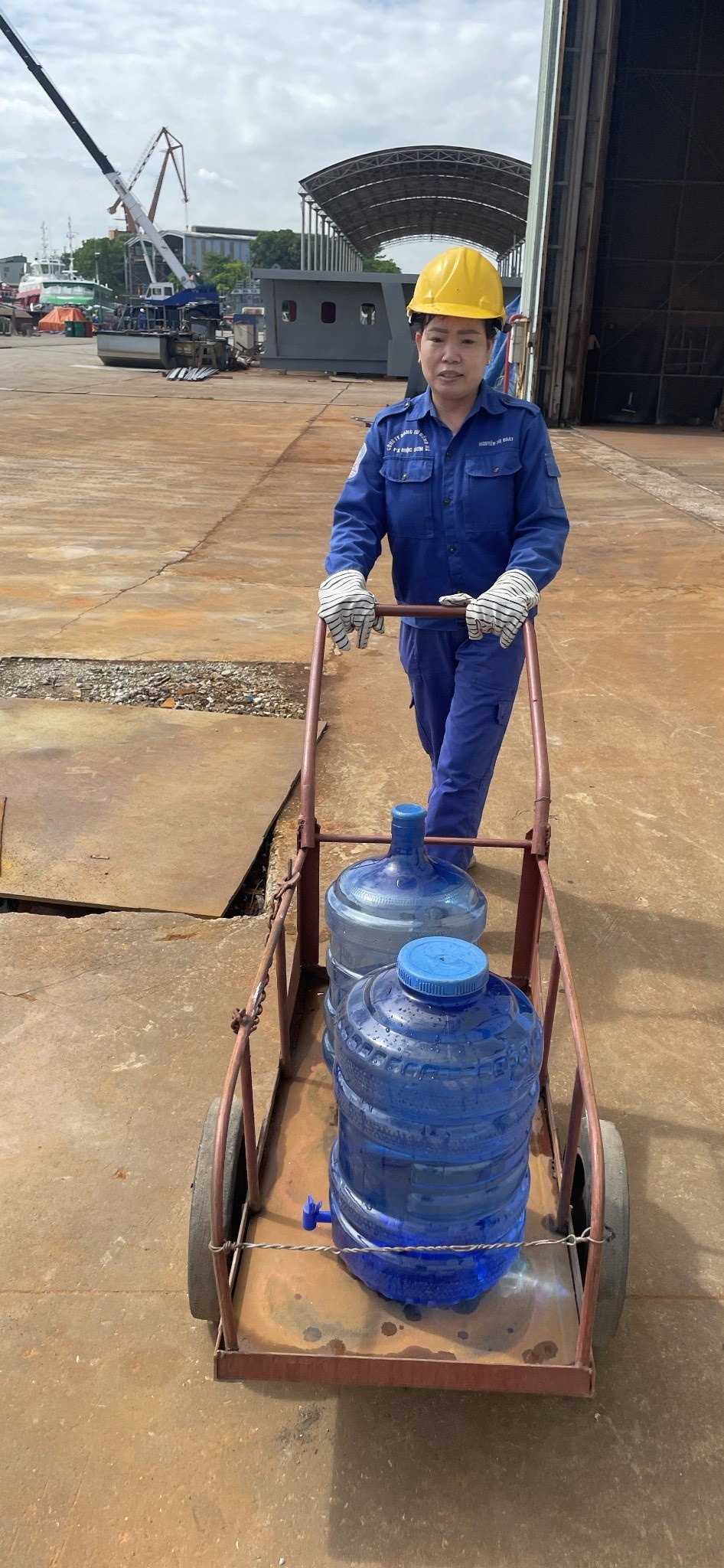 Mái ấm Công đoàn - nghĩa tình đồng đội ở Nhà máy Z173 Mái ấm Công đoàn - nghĩa tình đồng đội ở Nhà máy Z173