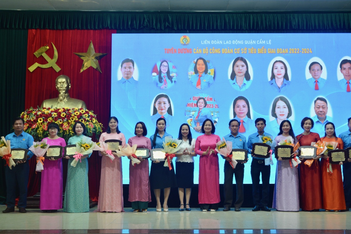 Công đoàn chi hơn 2,7 tỷ đồng hỗ trợ đoàn viên, người lao động khó khăn