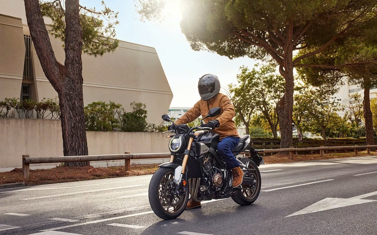 7 mô tô phân khối lớn của Honda cùng lúc ra mắt tại Việt Nam 7 mô tô phân khối lớn của Honda cùng lúc ra mắt tại Việt Nam