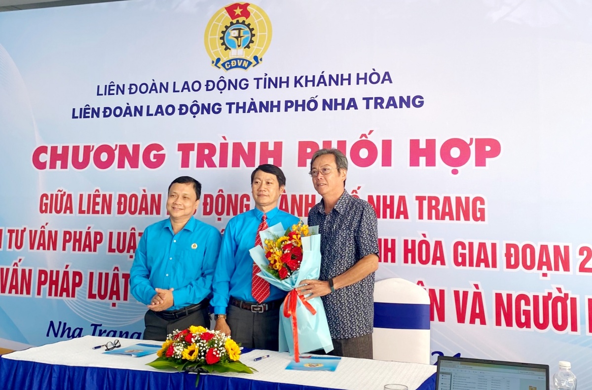 Thủ lĩnh “không ngại khó” của Liên đoàn Lao động thành phố Nha Trang
