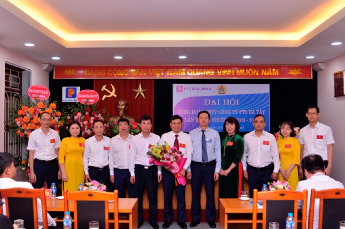 Công đoàn Petrolimex Hà Tây - vòng tay ấm áp yêu thương Công đoàn Petrolimex Hà Tây - vòng tay ấm áp yêu thương