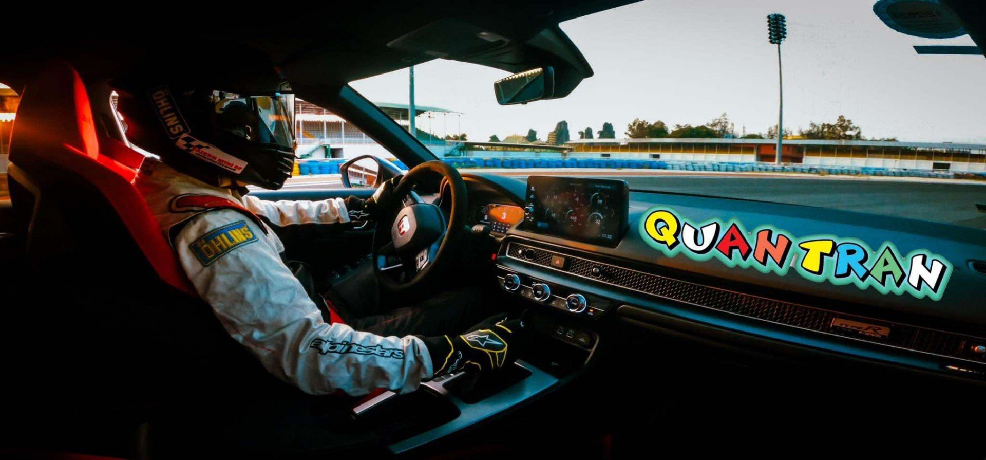 Tay đua Quân Trần từ đam mê xe cộ đến chinh phục đường đua Gymkhana Tay đua Quân Trần từ đam mê xe cộ đến chinh phục đường đua Gymkhana