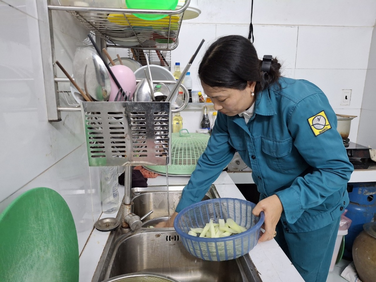 “Công đoàn Công ty CP Nước sạch Quảng Ninh chính là điểm tựa của em…” “Công đoàn Công ty CP Nước sạch Quảng Ninh chính là điểm tựa của em…”