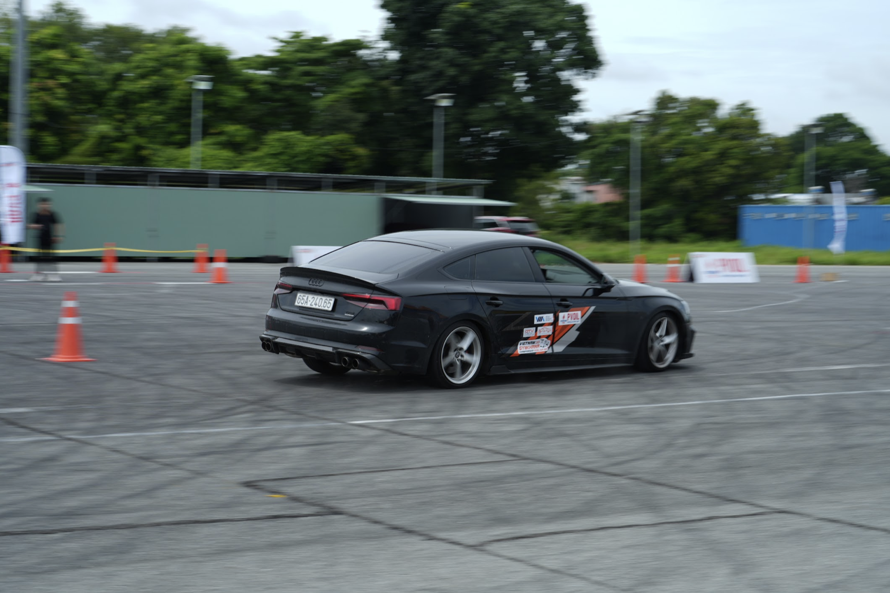 Những gương mặt xuất sắc nhất Giải đua Ô tô Gymkhana Vô địch Miền nam PVOIL Cup 2024 lộ diện Những gương mặt xuất sắc nhất Giải đua Ô tô Gymkhana Vô địch Miền nam PVOIL Cup 2024 lộ diện