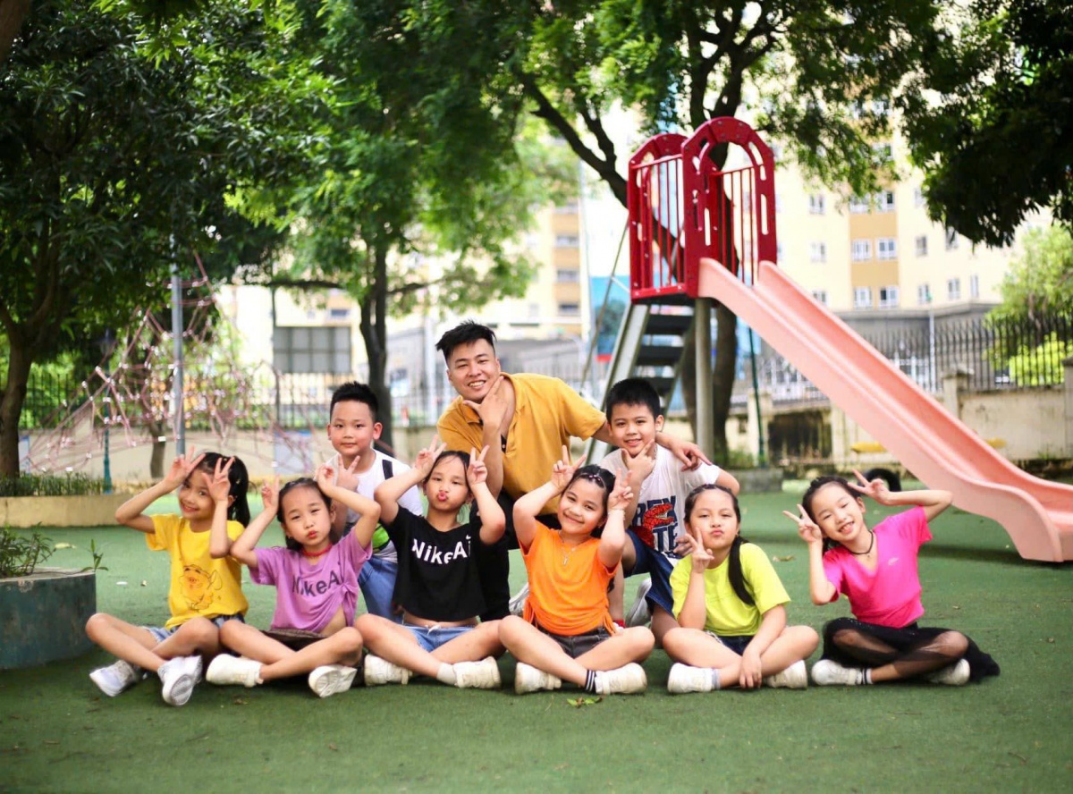 Thầy giáo trẻ, tâm huyết, sáng tạo trong ứng dụng công nghệ số vào giảng dạy