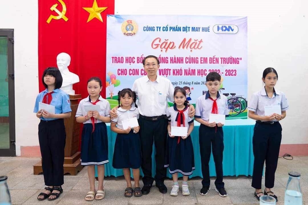 Điều kỳ diệu của cuộc sống là lúc khó khăn Công đoàn luôn bên cạnh Điều kỳ diệu của cuộc sống là lúc khó khăn Công đoàn luôn bên cạnh