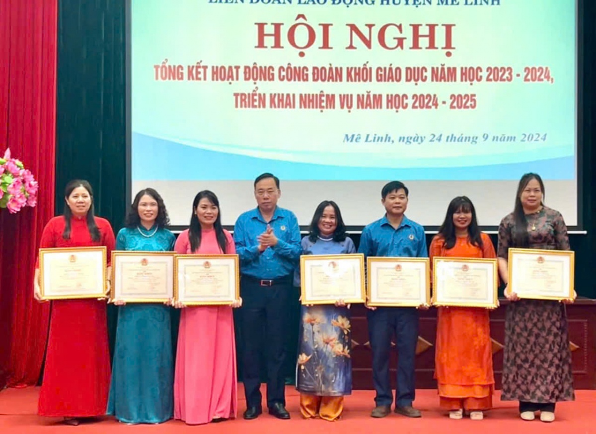 Chủ tịch Công đoàn giàu lòng nhân ái, hăng say làm từ thiện Chủ tịch Công đoàn giàu lòng nhân ái, hăng say làm từ thiện