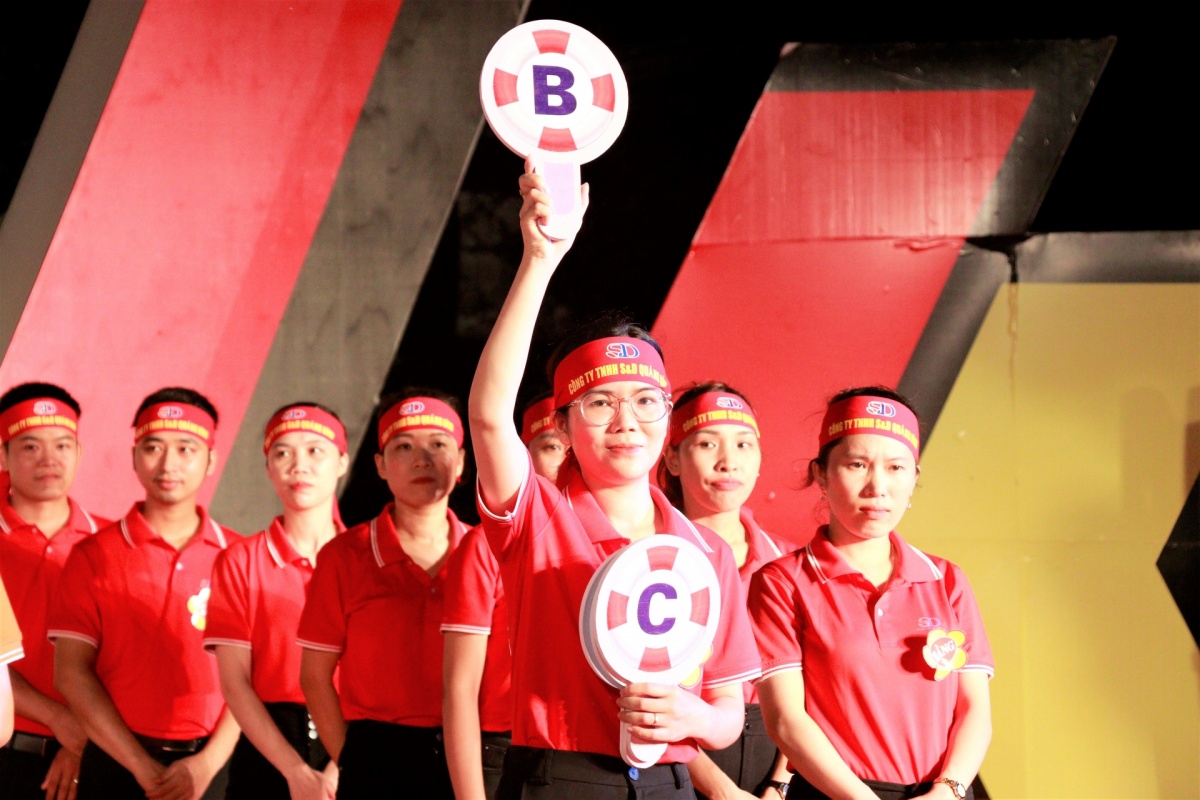 Cuộc thi Điểm đến an toàn “Sau giờ tan ca”: Sân chơi bổ ích cho người lao động Cuộc thi Điểm đến an toàn “Sau giờ tan ca”: Sân chơi bổ ích cho người lao động