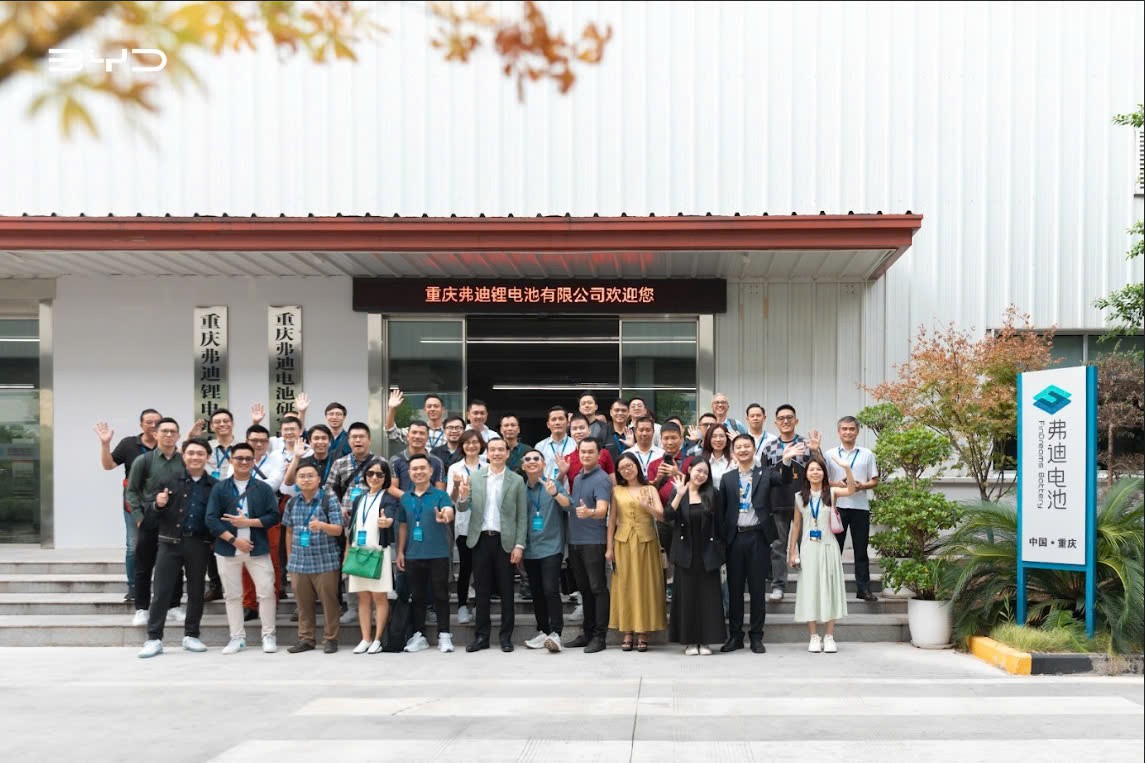 Tham quan nhà máy pin Blade của BYD tại Trùng Khánh Tham quan nhà máy pin Blade của BYD tại Trùng Khánh