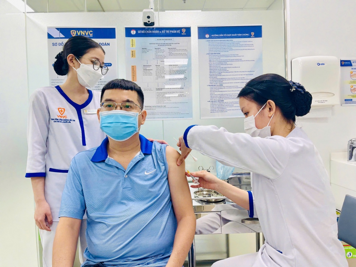 Nhiều trẻ nhập viện, biến chứng sốc do sốt xuất huyết Nhiều trẻ nhập viện, biến chứng sốc do sốt xuất huyết