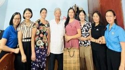 Cô giáo hơn 20 năm gắn bó, tận tụy với công tác Công đoàn