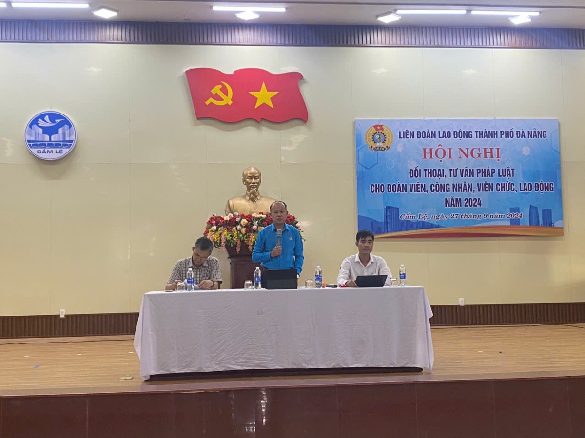 Đối thoại với công nhân Đà Nẵng: “Nóng” vấn đề nhà ở và BHXH Đối thoại với công nhân Đà Nẵng: “Nóng” vấn đề nhà ở và BHXH