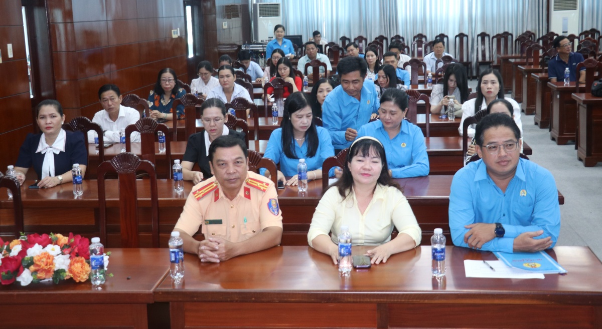 Công đoàn Viên chức Kiên Giang phát động thi trực tuyến an toàn giao thông