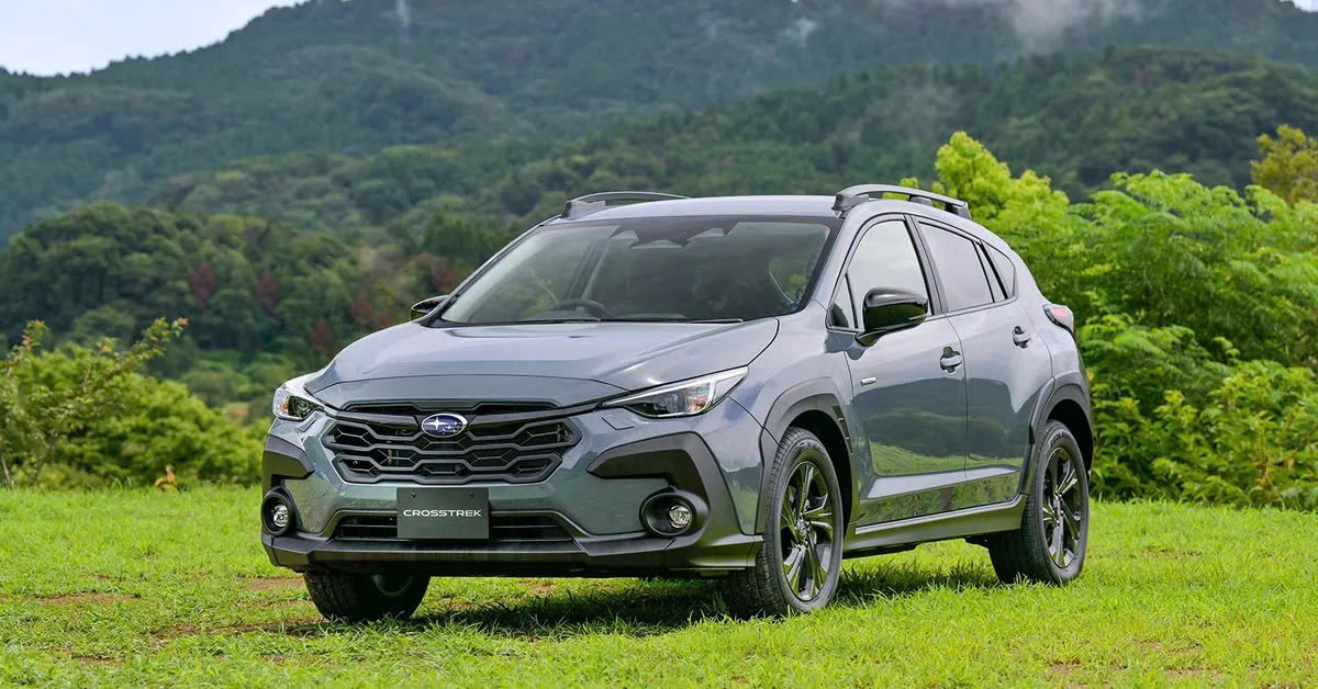 Hàng loạt ô tô nhập khẩu về Việt Nam sẵn sàng cho quý IV năm nay Hàng loạt ô tô nhập khẩu về Việt Nam sẵn sàng cho quý IV năm nay