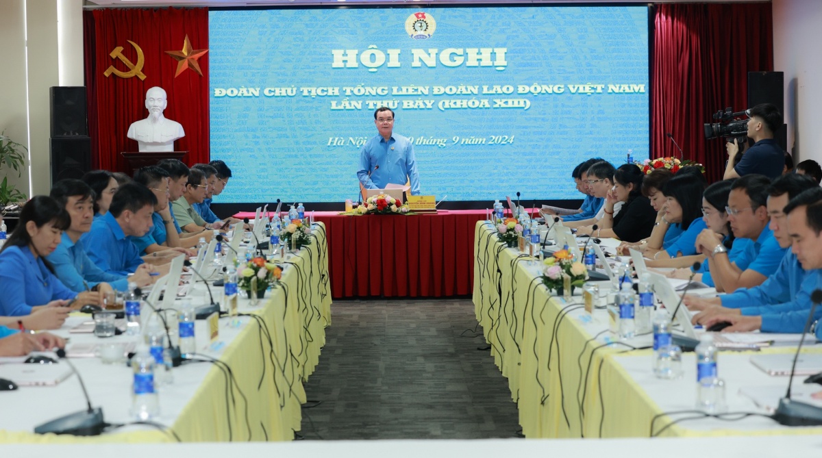 6 nội dung trọng tâm được nhấn mạnh tại Hội nghị Đoàn Chủ tịch Tổng LĐLĐ Việt Nam lần thứ bảy Khóa XIII 6 nội dung trọng tâm được nhấn mạnh tại Hội nghị Đoàn Chủ tịch Tổng LĐLĐ Việt Nam lần thứ bảy Khóa XIII