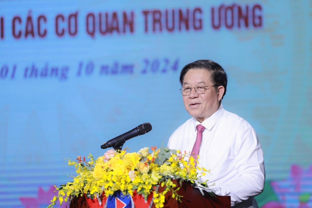 Tạp chí Lao động và Công đoàn đoạt giải Cuộc thi chính luận về bảo vệ nền tảng tư tưởng của Đảng Tạp chí Lao động và Công đoàn đoạt giải Cuộc thi chính luận về bảo vệ nền tảng tư tưởng của Đảng