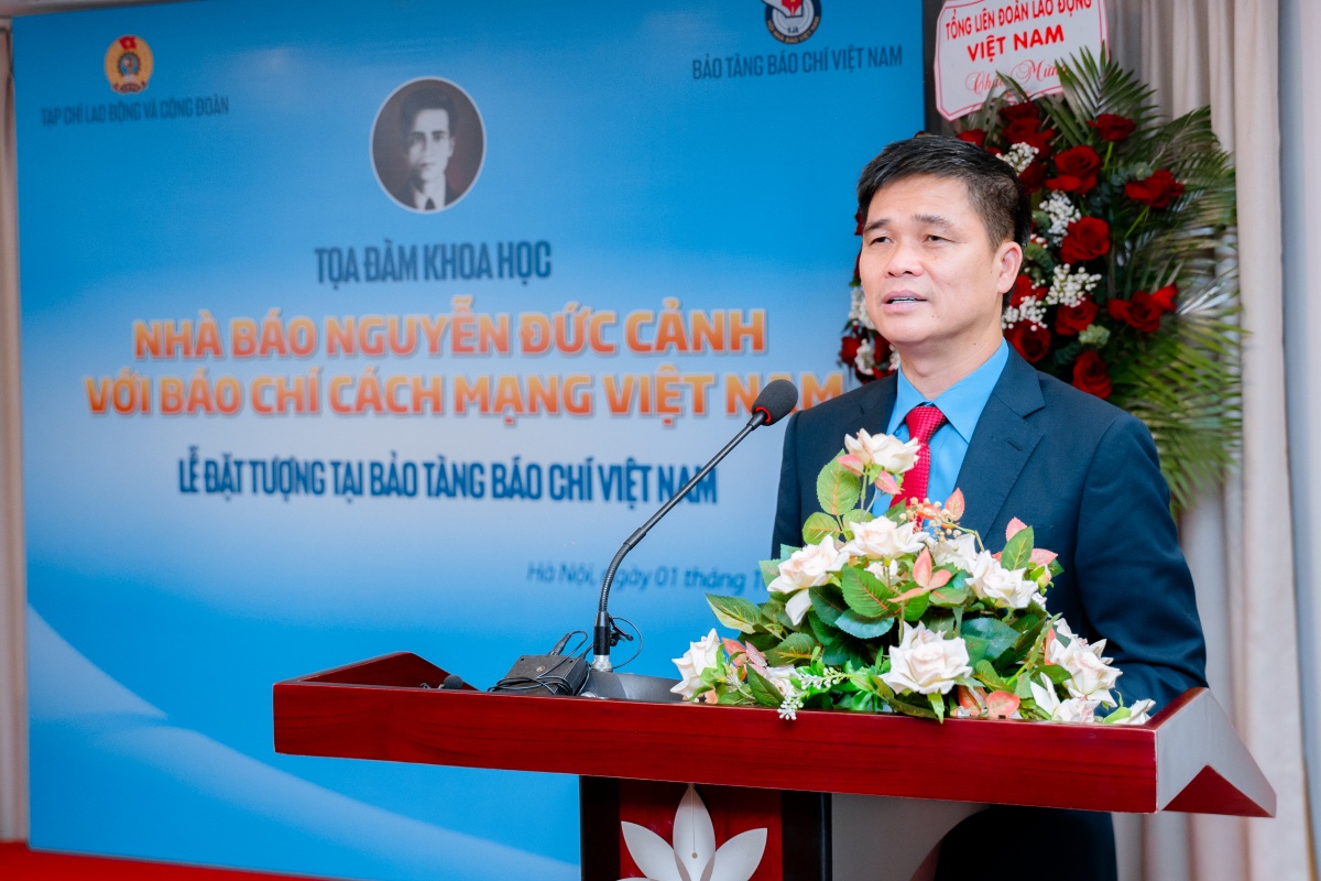 Toàn cảnh tọa đàm và lễ tiếp nhận tượng nhà báo Nguyễn Đức Cảnh