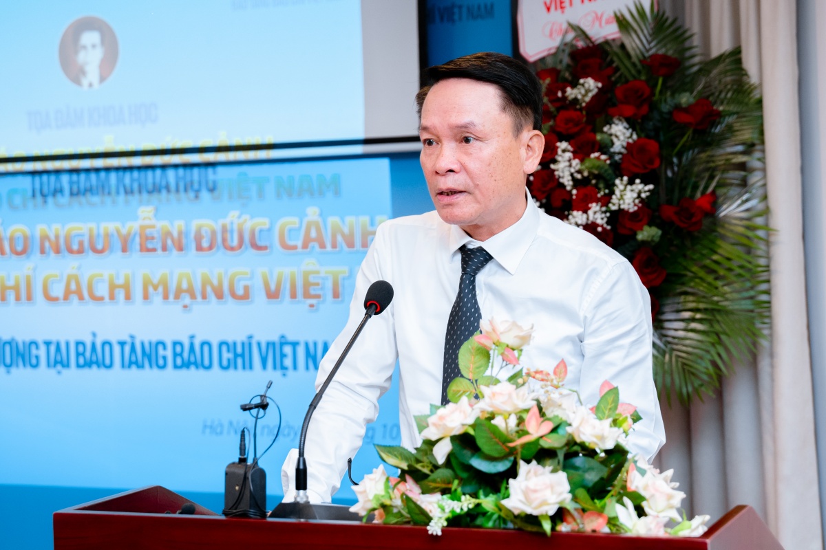 Toàn cảnh tọa đàm và lễ tiếp nhận tượng nhà báo Nguyễn Đức Cảnh