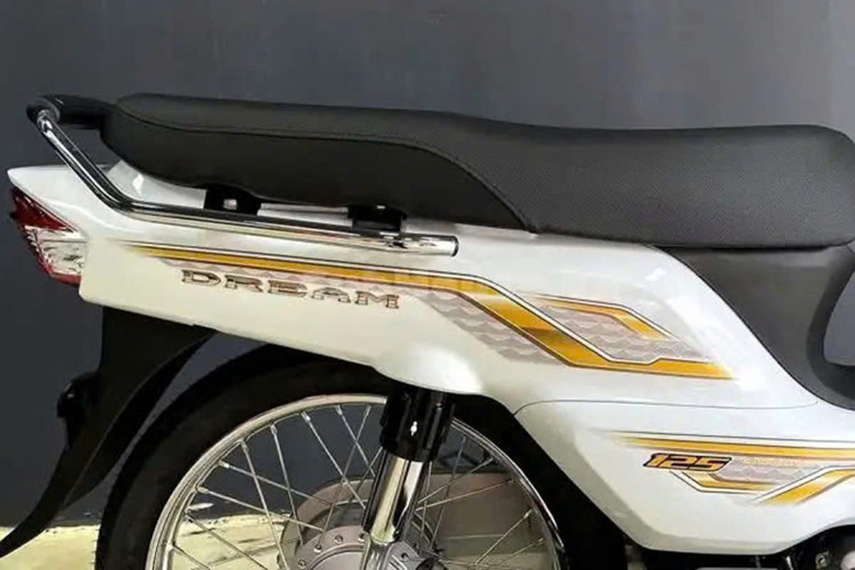 Sở hữu những gì mà đại lý bán Honda Dream 2025 giá 100 triệu đồng?