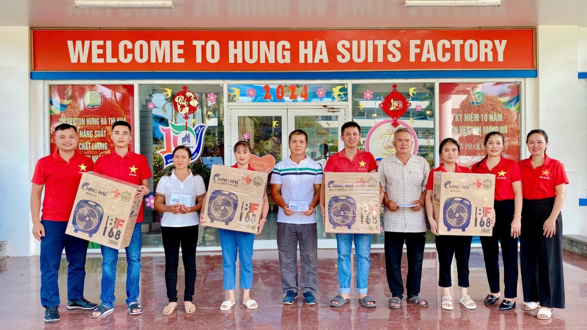 Người “chị cả” của Công đoàn Xí nghiệp Veston Hưng Hà Người “chị cả” của Công đoàn Xí nghiệp Veston Hưng Hà