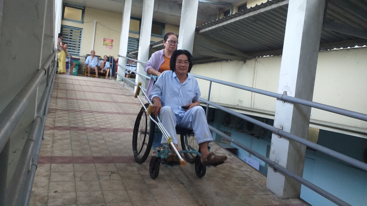 Giám đốc TTYT huyện Phú Lộc: “Vấn đề sức khỏe bác sĩ Thu không có ảnh hưởng chi cả”