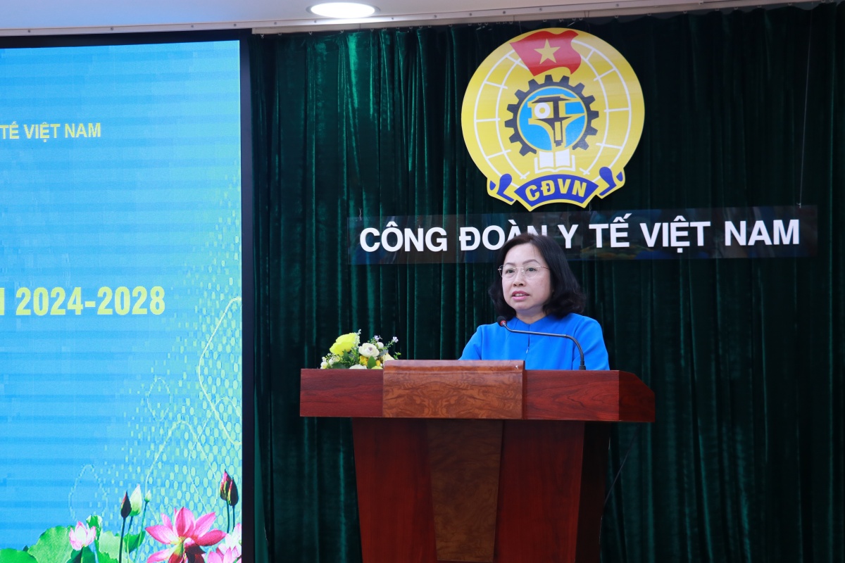 Đồng lòng chăm lo tốt hơn cho người lao động ngành Y tế Đồng lòng chăm lo tốt hơn cho người lao động ngành Y tế