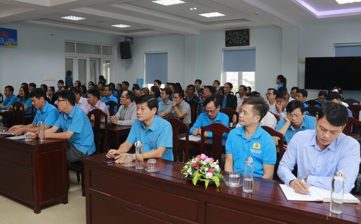 Thừa Thiên Huế: Bồi dưỡng kiến thức tư vấn pháp luật cho cán bộ Công đoàn