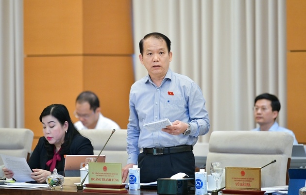 Dự thảo Luật Nhà giáo: Ưu tiên về tiền lương, chính sách đãi ngộ Dự thảo Luật Nhà giáo: Ưu tiên về tiền lương, chính sách đãi ngộ