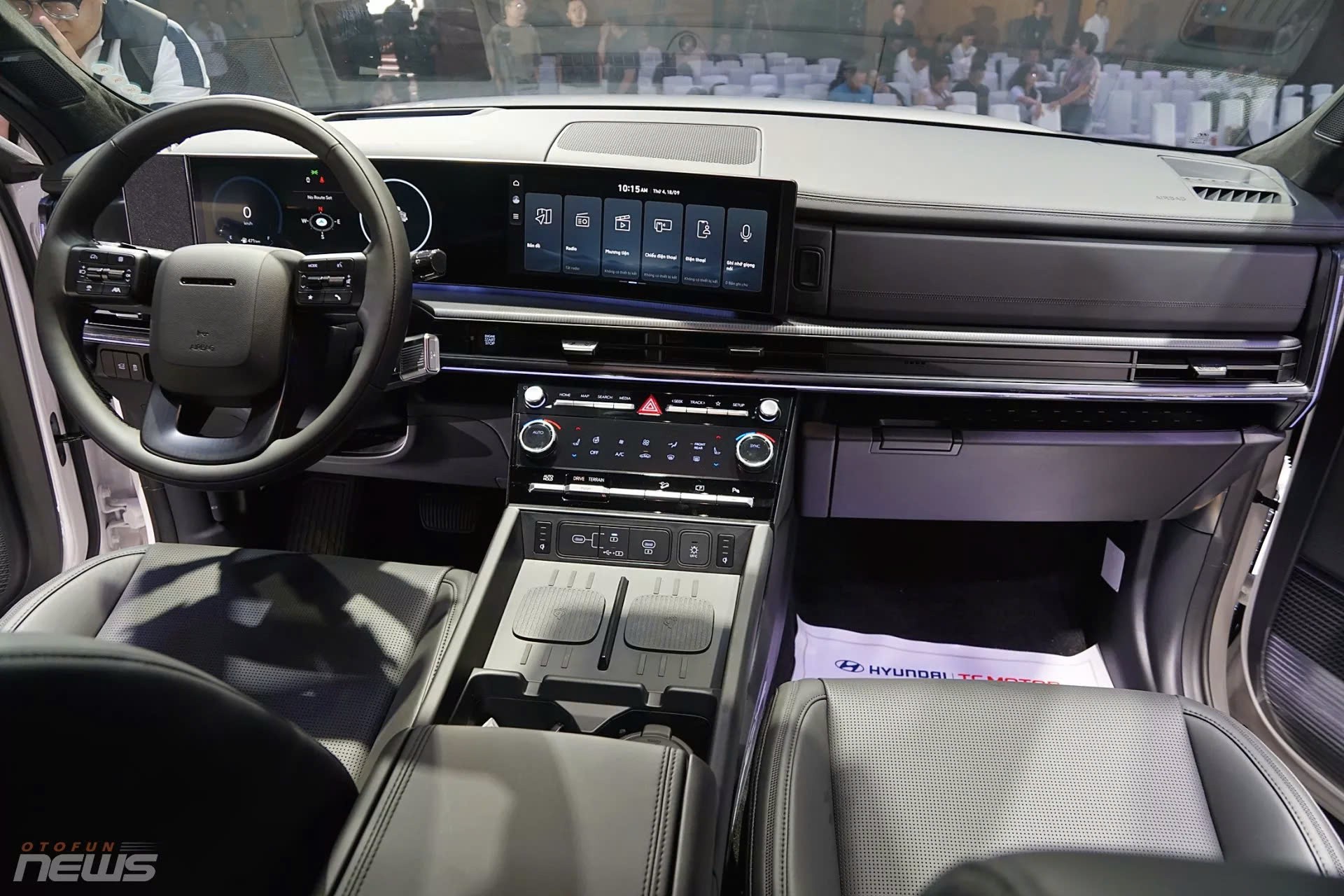 Hyundai Santa Fe máy dầu đời cũ đội giá 1,3 tỷ đồng Hyundai Santa Fe máy dầu đời cũ đội giá 1,3 tỷ đồng