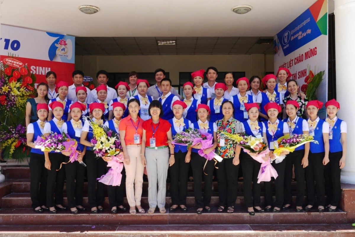 Chị Đỗ Thị Thúy- “bàn tay vàng” của Tổng công ty May 10 Chị Đỗ Thị Thúy- “bàn tay vàng” của Tổng công ty May 10