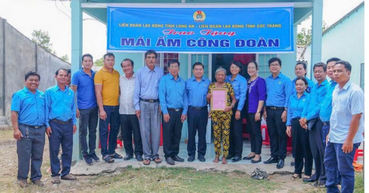 LĐLĐ tỉnh Long An: Tăng hỗ trợ “Mái ấm Công đoàn” lên 70 triệu đồng/căn LĐLĐ tỉnh Long An: Tăng hỗ trợ “Mái ấm Công đoàn” lên 70 triệu đồng/căn