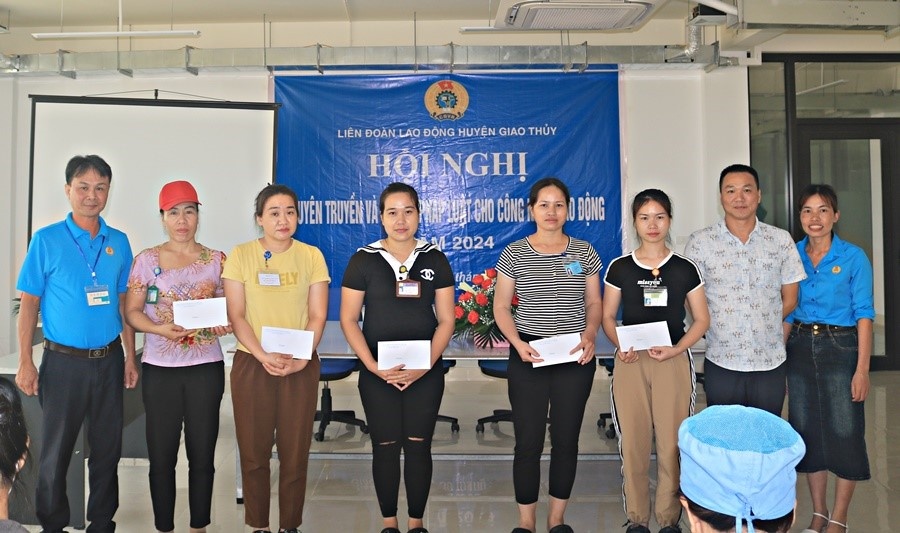 Liên đoàn Lao động huyện Giao Thủy - địa chỉ tin cậy của người lao động Liên đoàn Lao động huyện Giao Thủy - địa chỉ tin cậy của người lao động