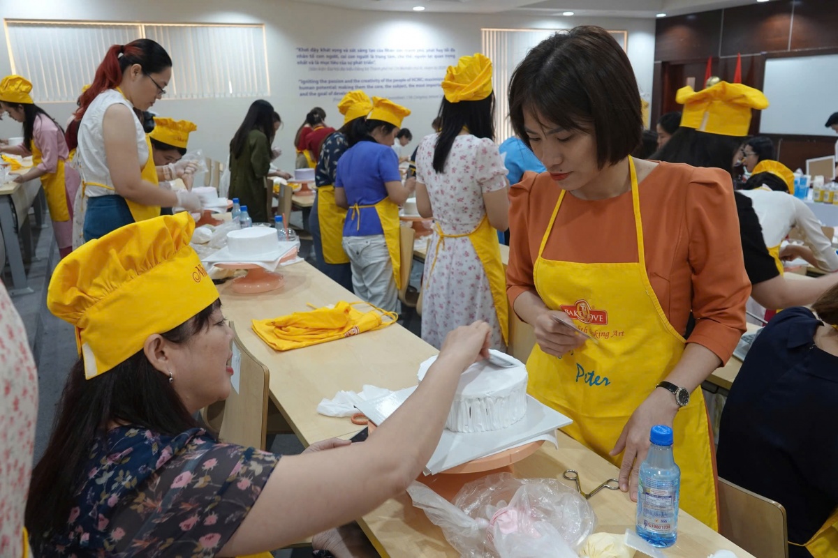 Người nối tiếp truyền thống xây dựng Tổ quốc trong thời kỳ đổi mới