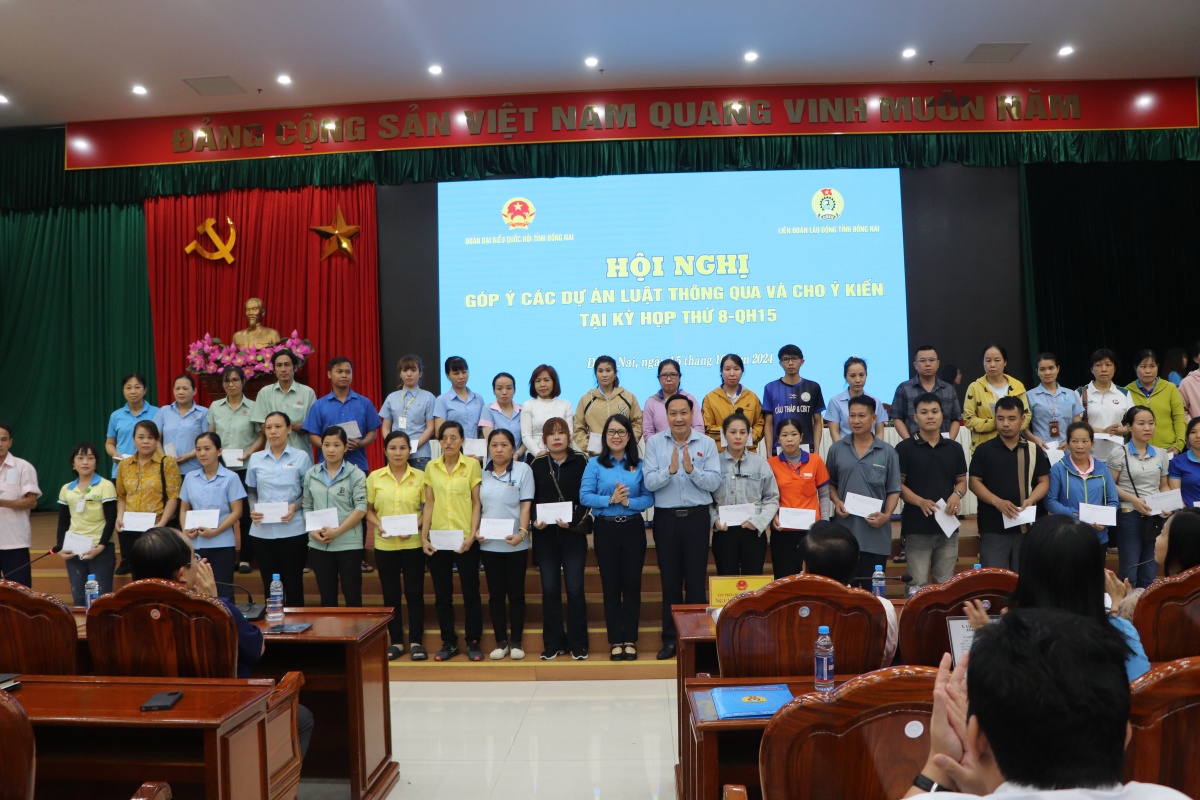 LĐLĐ Đồng Nai phối hợp chính quyền lấy ý kiến các dự án Luật liên quan đến người lao động LĐLĐ Đồng Nai phối hợp chính quyền lấy ý kiến các dự án Luật liên quan đến người lao động