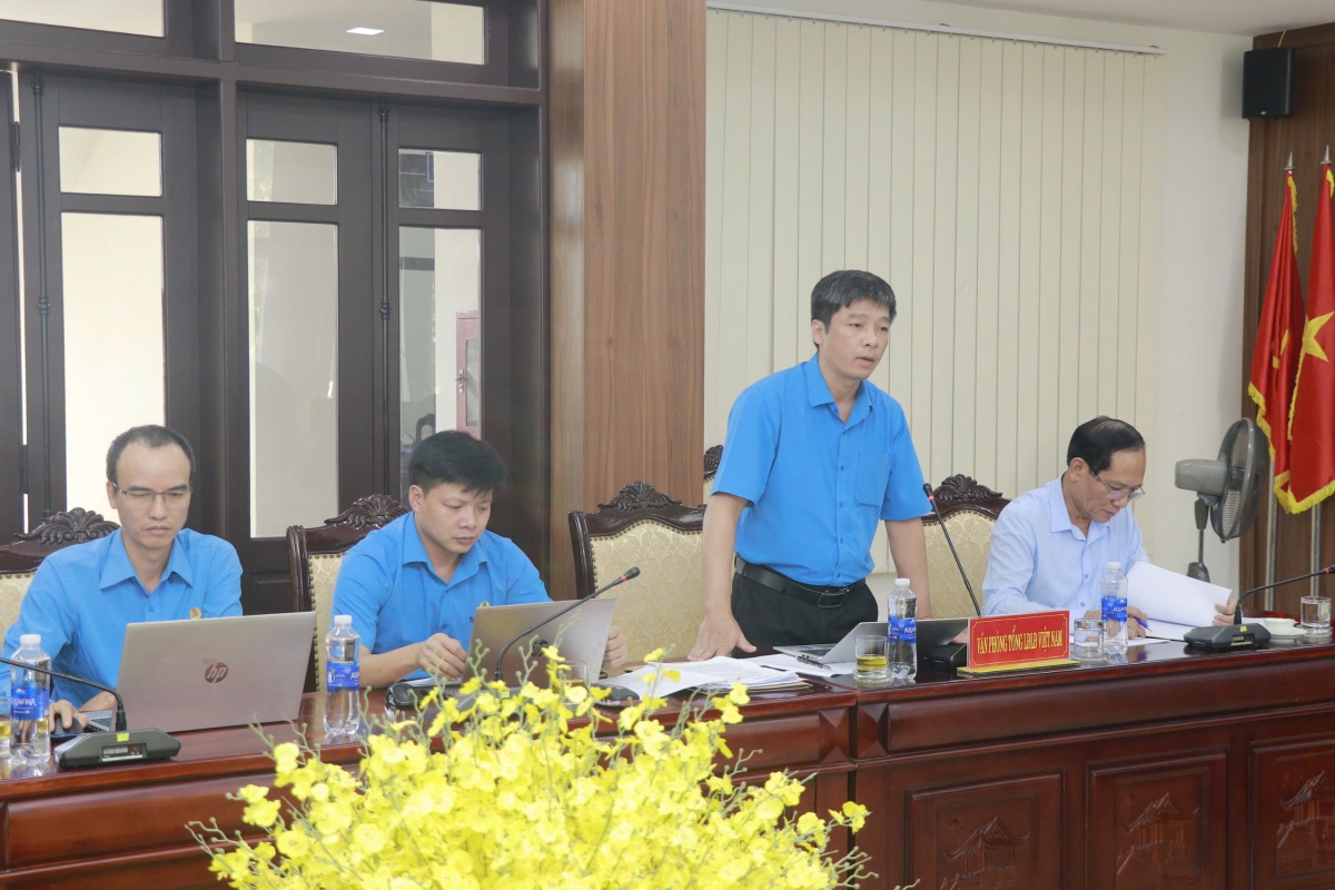 Tổng LĐLĐ Việt Nam tiến hành giám sát chuyên đề tại tỉnh Quảng Trị