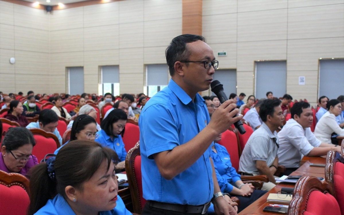 LĐLĐ Đồng Nai phối hợp chính quyền lấy ý kiến các dự án Luật liên quan đến người lao động LĐLĐ Đồng Nai phối hợp chính quyền lấy ý kiến các dự án Luật liên quan đến người lao động