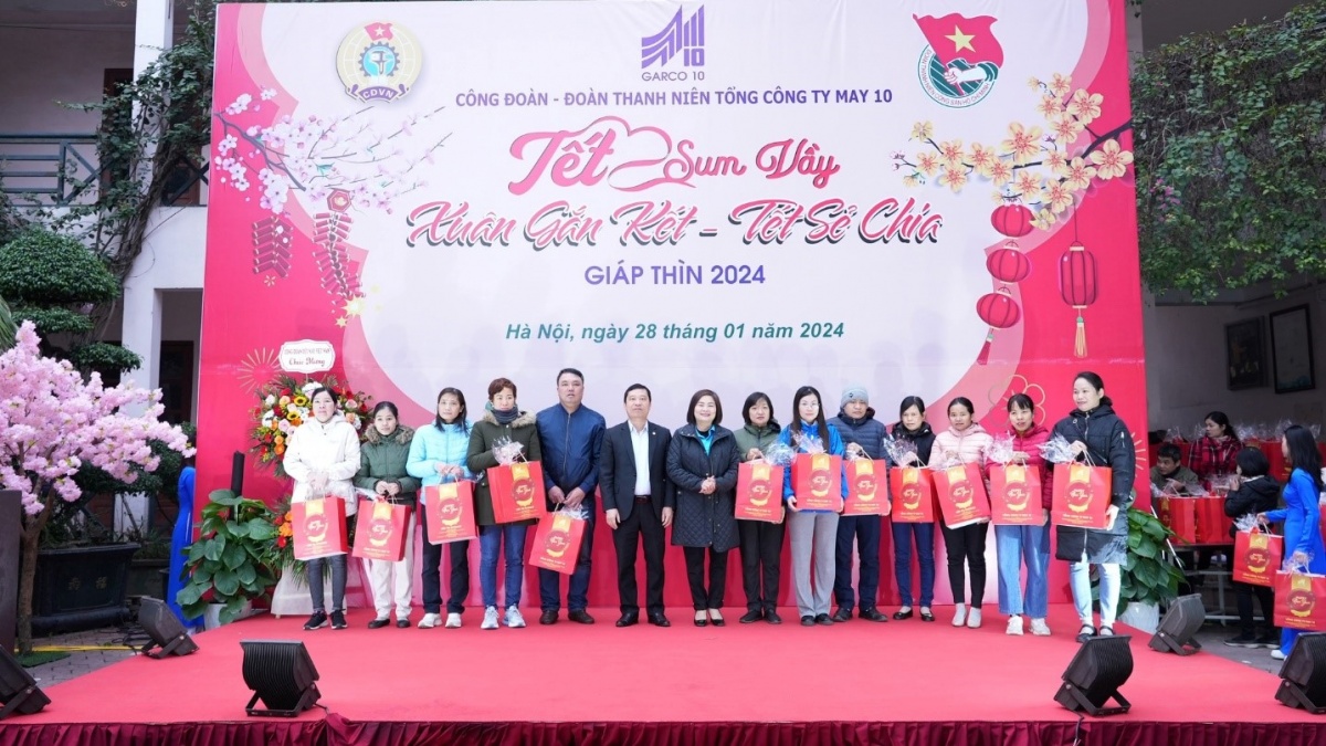 Công đoàn luôn đồng hành với đoàn viên bị bệnh hiểm nghèo Công đoàn luôn đồng hành với đoàn viên bị bệnh hiểm nghèo