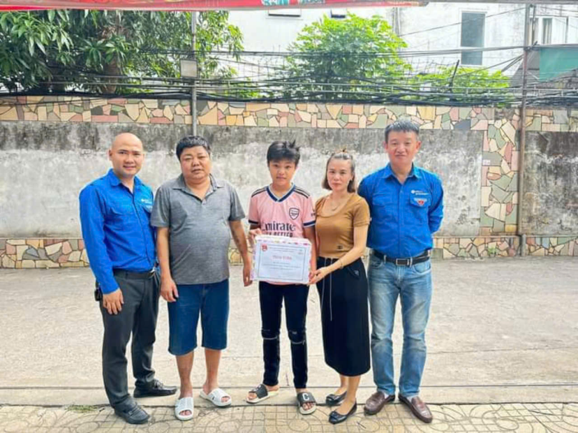 Công đoàn Điện lực Nghệ An 16 năm đồng hành với người lao động bị bệnh hiểm nghèo Công đoàn Điện lực Nghệ An 16 năm đồng hành với người lao động bị bệnh hiểm nghèo